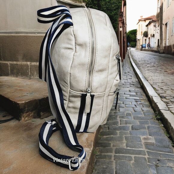 Faux Leather Gray Backpack Blue And White Belt Straps Travel Work Unisex READ - Picture 4 of 15